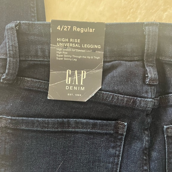 Gap Regular High Rise Universal Jean Legging - Picture 4 of 5